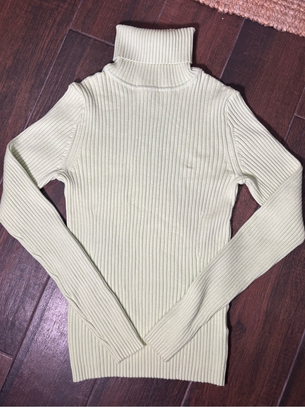 GAP Stretch Light Green Ribbed Turtleneck Sweater Sz M Preppy Academia Cozy